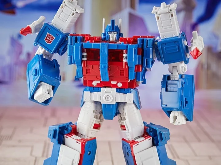 The Transformers: The Movie Studio Series 86-21 Commander Class Ultra Magnus Action Figure