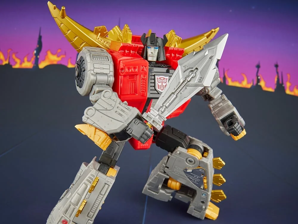 The Transformers: The Movie Studio Series 86 Leader Class Dinobot Snarl Action Figure