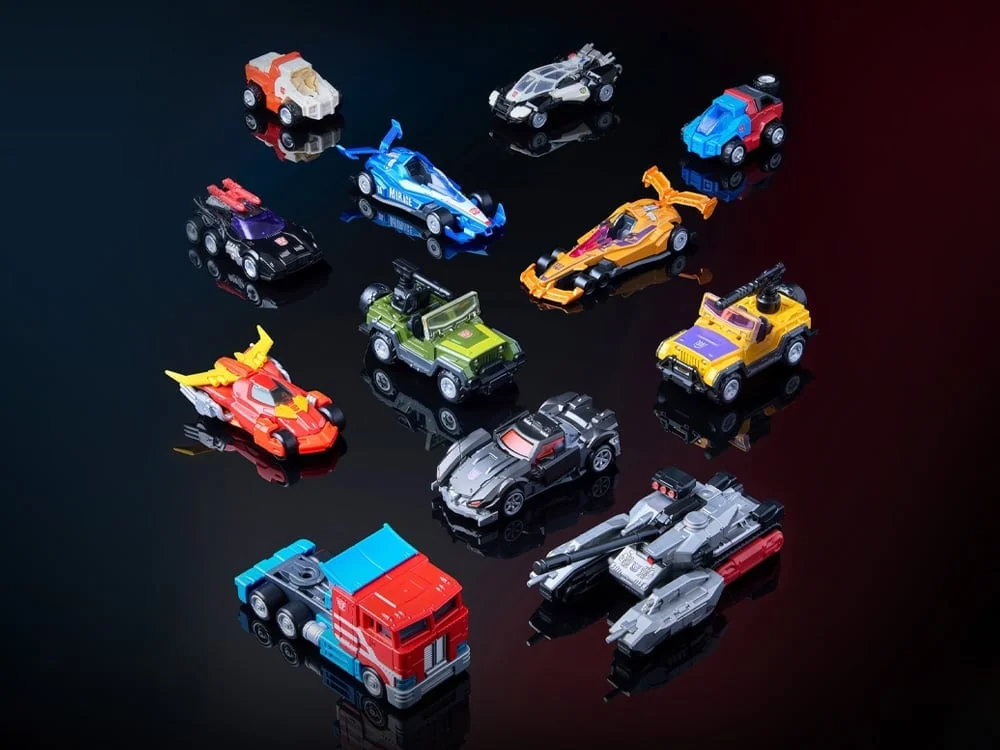 Transformers Blokees Wheels C01 Roll Out Box of 12 Random Models