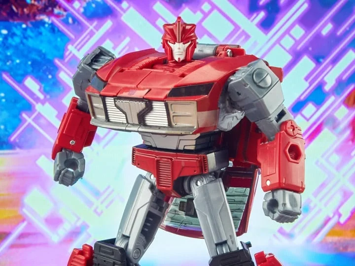 Transformers: Legacy Deluxe Prime Universe Knock Out