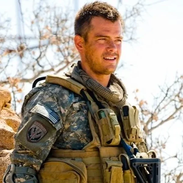 Josh Duhamel as Captain Lennox