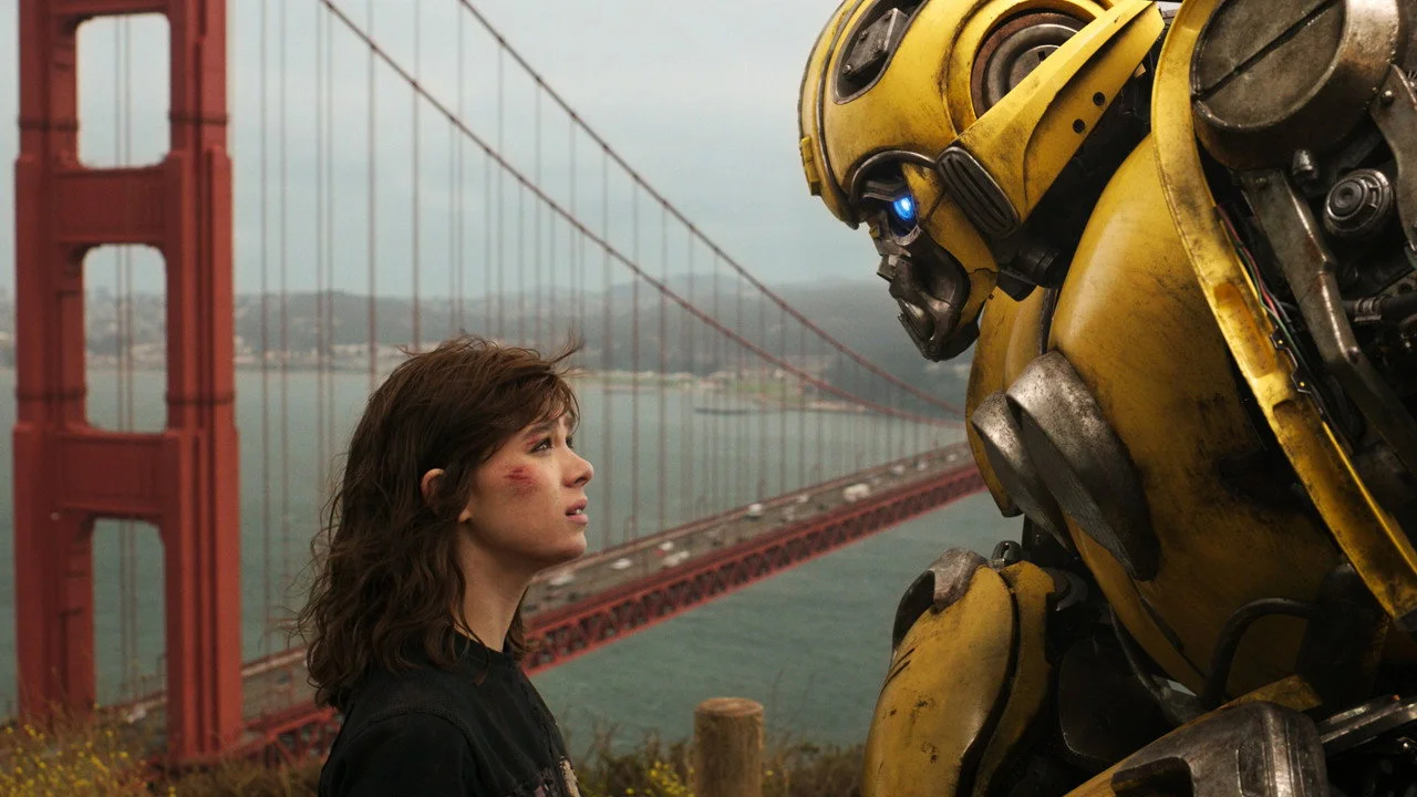 Bumblebee and Charlie on the run from the Decepticons.