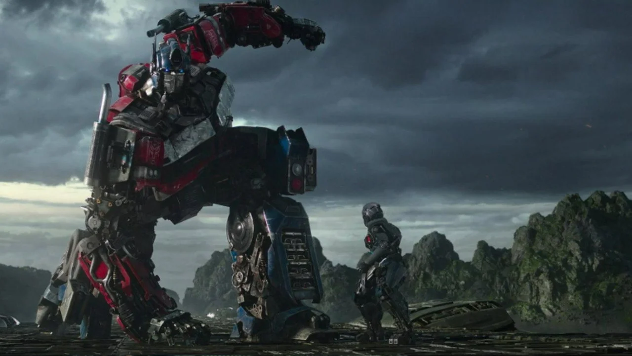 Autobots and Maximals size up the Terrorcon threat.