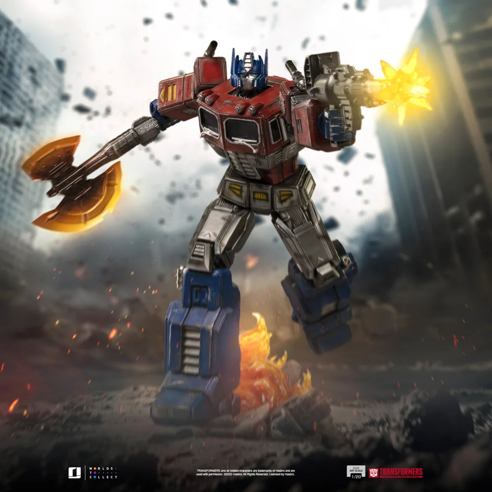 Optimus Prime 1:10 Art Scale Statue view 2