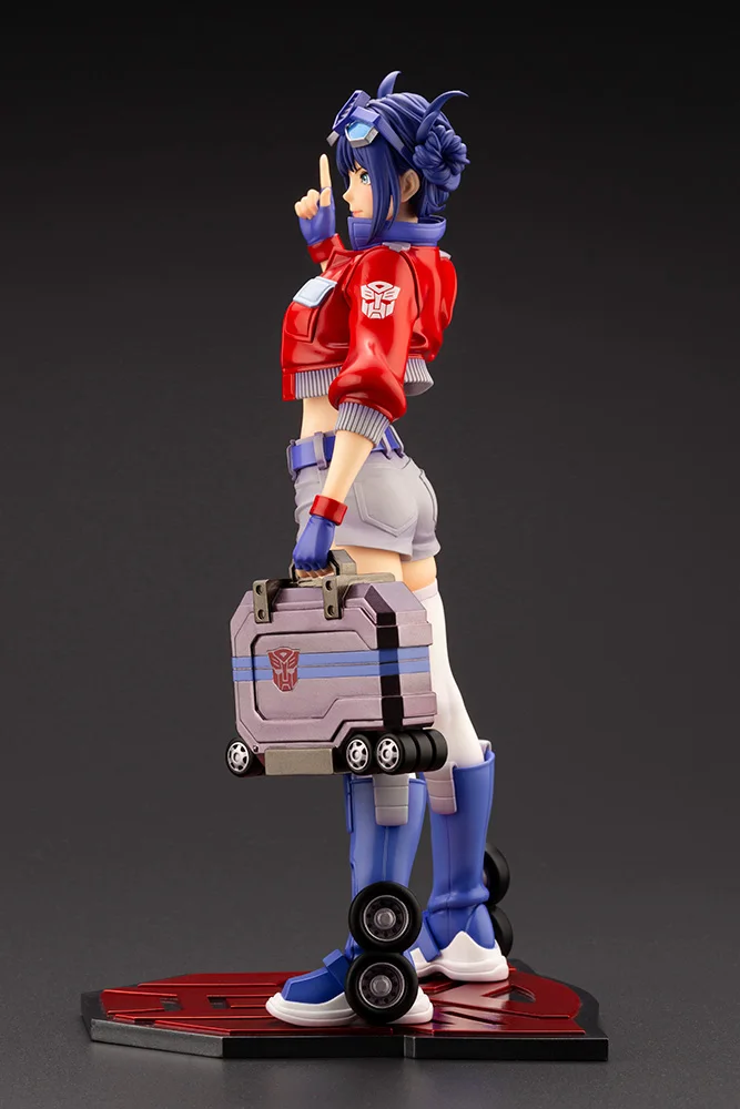 Optimus Prime Bishoujo Statue view 4