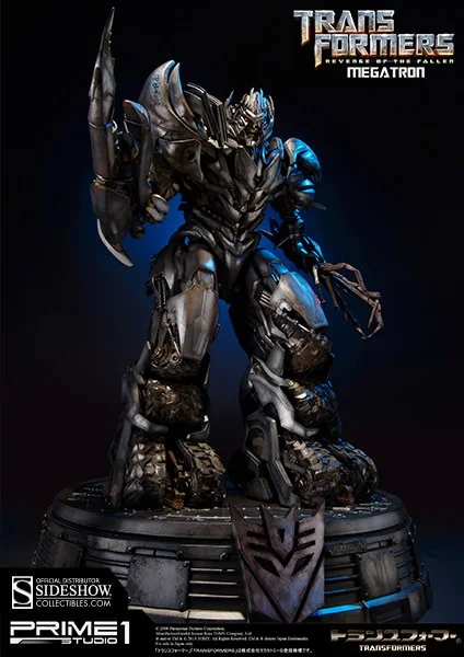 Megatron Statue (LED Light-Up) view 3