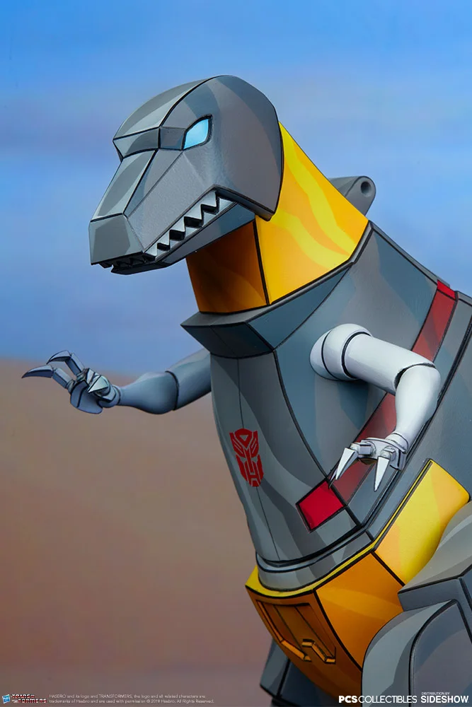 Grimlock Classic Scale Statue view 3