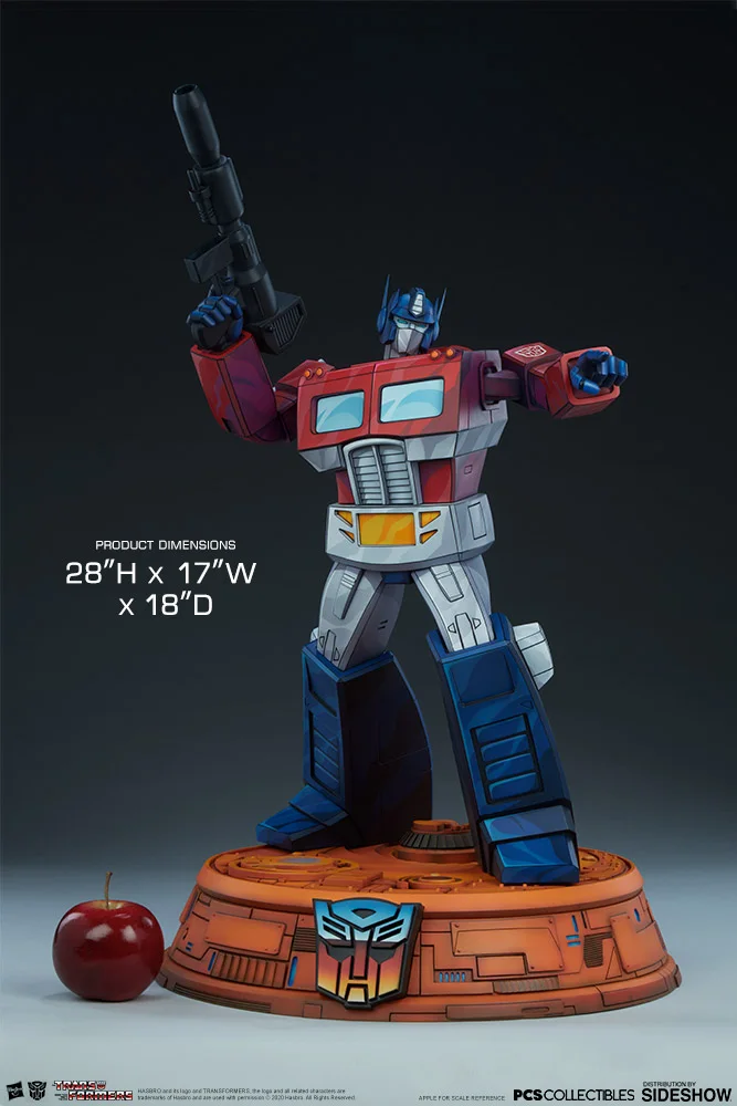 Optimus Prime G1 Museum Scale Statue view 5