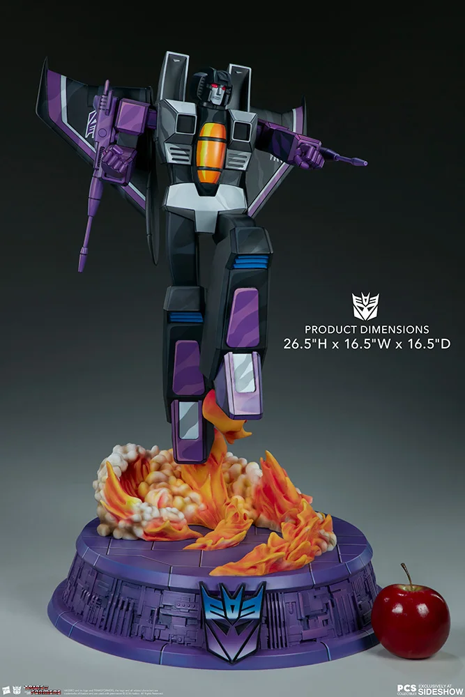 Skywarp G1 Statue view 4
