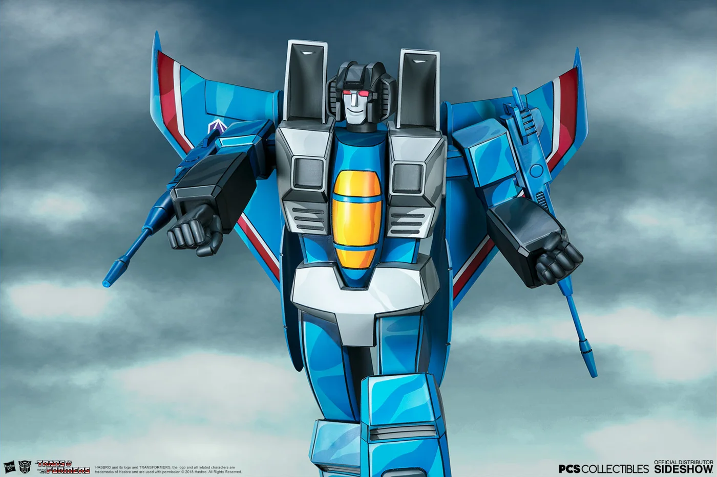 Thundercracker G1 Statue view 4
